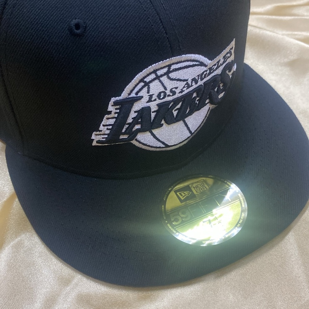 NEW ERA 59Fifty  Official MLB Cap